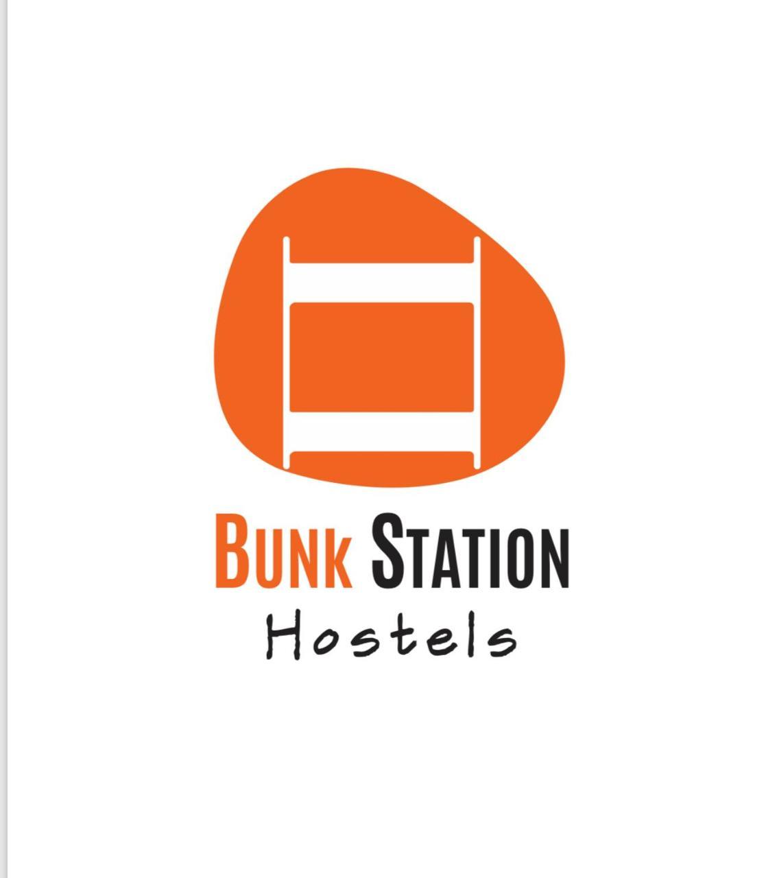 Хостел Bunk Station Елла Екстер'єр фото